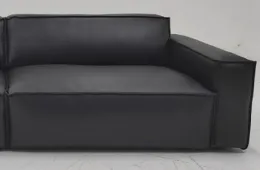 Right armrest single sofa