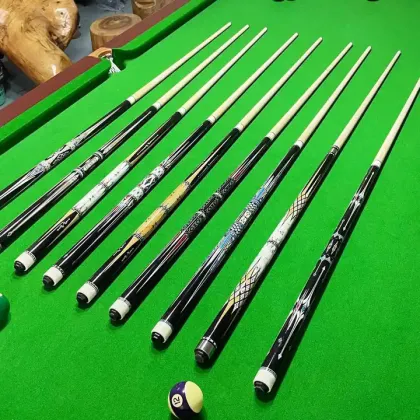 Colorful Maple Wood 13mm Pool Cues for Nine-Ball Billiards