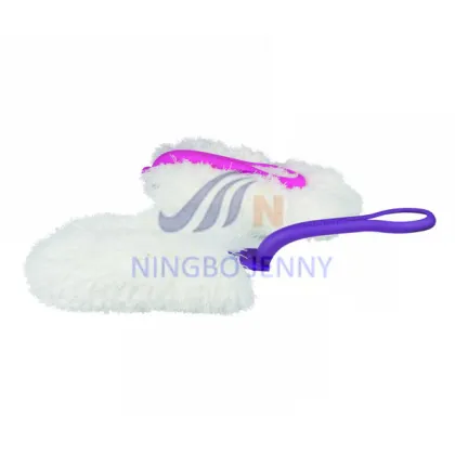 Microfiber synthetic duster