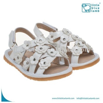 WHITE girls squeaky sandals popular SQ-B41016-WH
