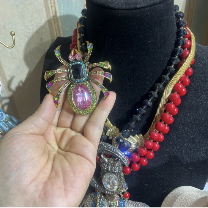 Broche de aranha colorida vintage