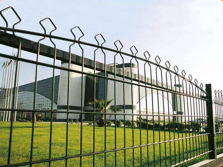 Double Horizontal Garden Prestige Wire Mesh Fence