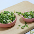 निर्जलित सब्जियों ने diced shallots