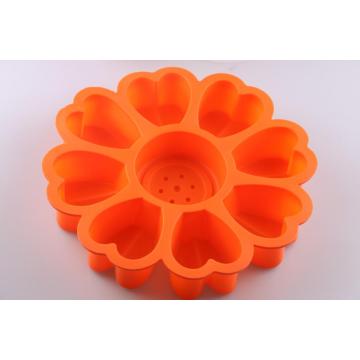 Cake mold in flower shaped