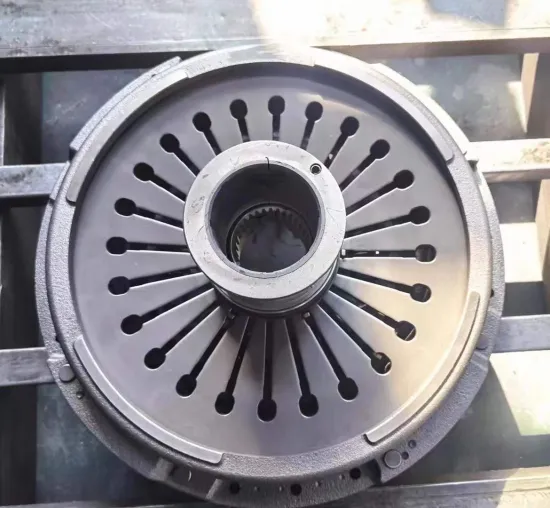 Global Standard Clutch Cover Pressure Plate Assembly 0032505404 - Heavy Duty Truck Spare Parts
