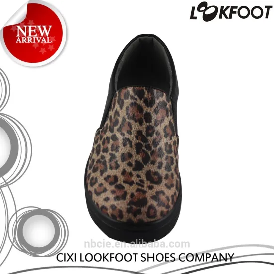 2015 new arrival soft comfort walking high quality snake leather shoes