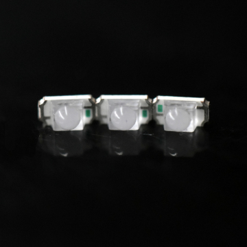 1206 590nm Yellow LED 30-degree Focused Light