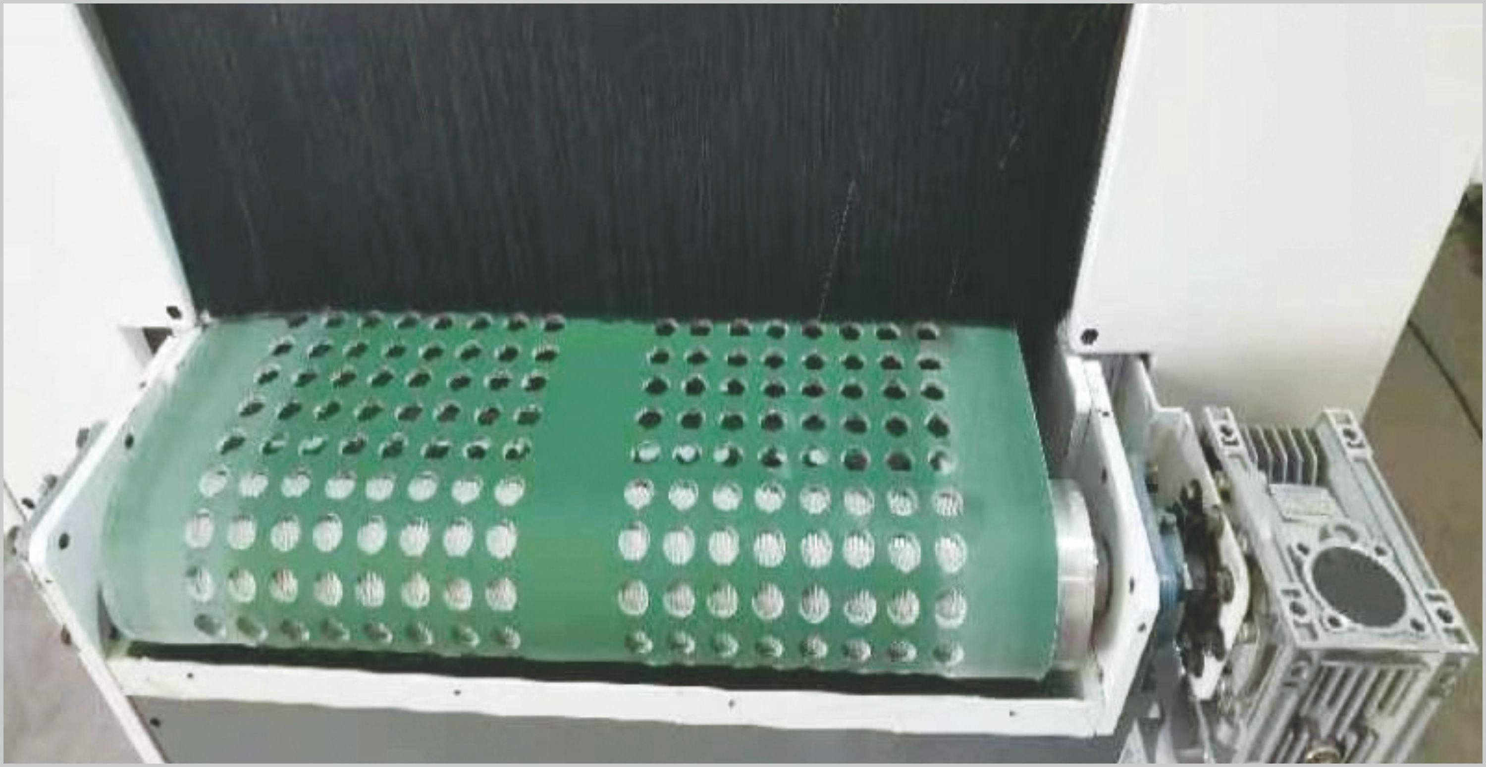High efficiency woodworking surface wood polishing machine