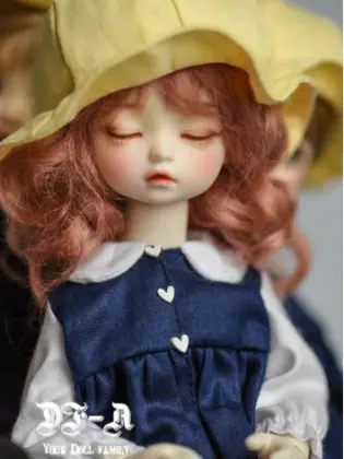 BJD CiCi 26cm Ball Jointed Doll