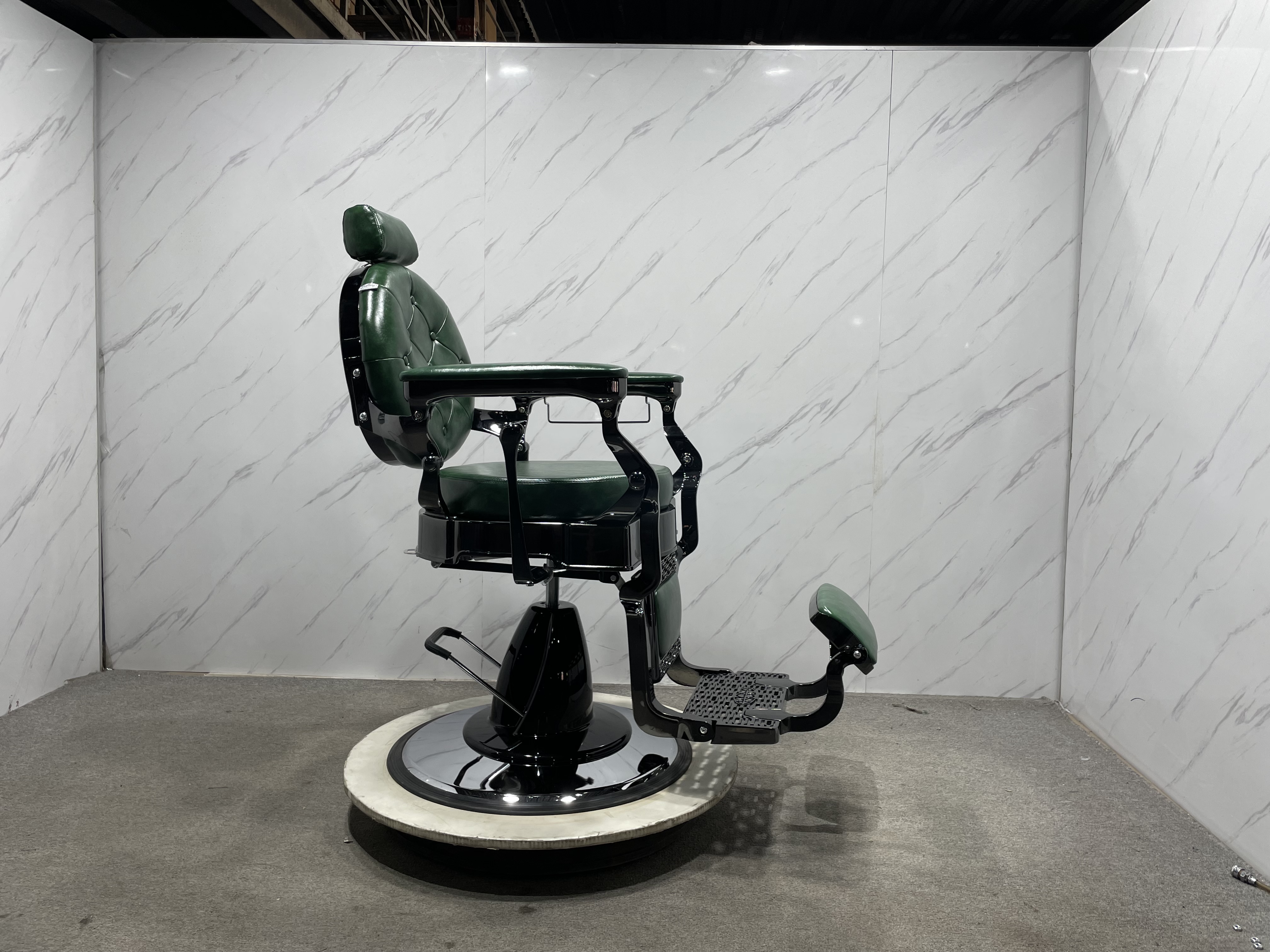 Commercial Furniture Vintage Antique Heavy Duty Beauty Salon Hydraulic Styling Barber Hair Cut Chair