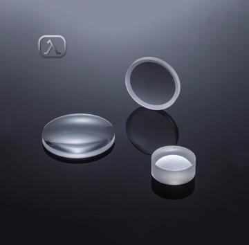 Hydrophilic Spherical Lens