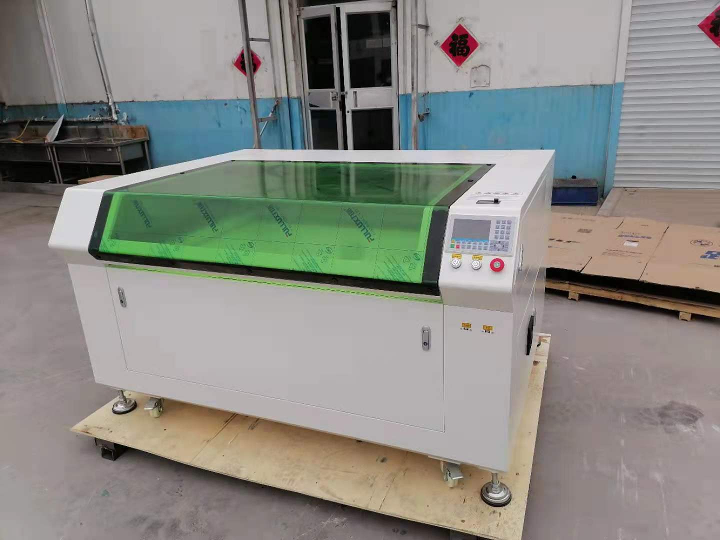 B1390 laser cutting machine co2