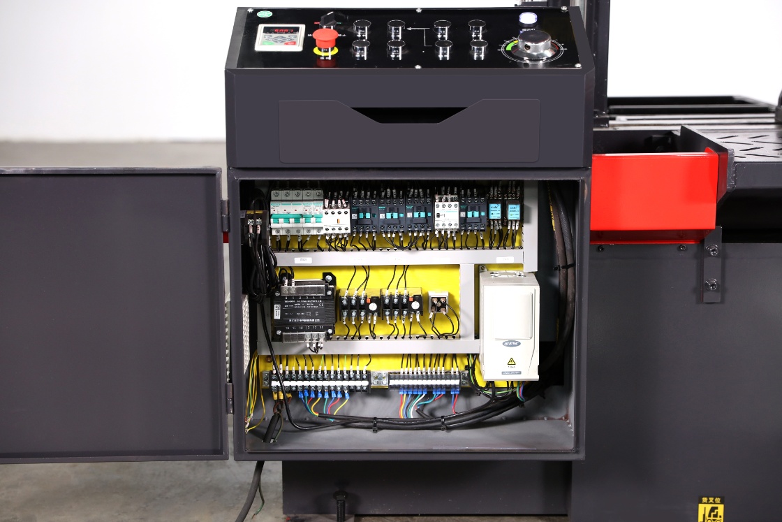 Automatic Horizontal Dual Column Type Band Saw
