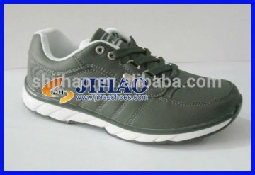 breathable leather sports shoes (running shoes)