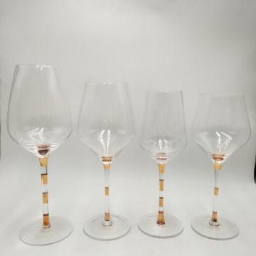 verre transparent vin rouge coupe flûte à champagne