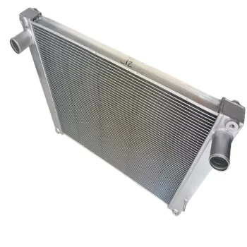 ZK6752 Bus Accessories: Engine Radiator, Intercooler, Condenser, Evaporator, Water Tank Assembly