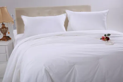 Natural Mulberry Silk Comforter