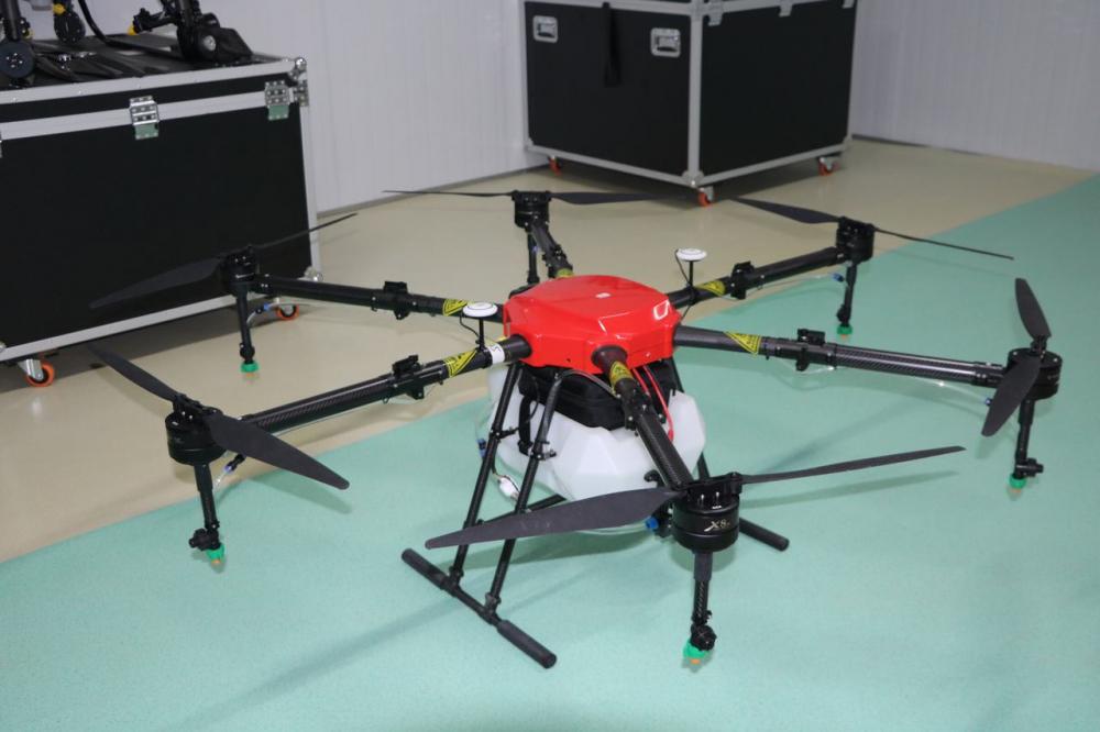 Yjtech granja agrícola 16 kg rociador agrícola de drones