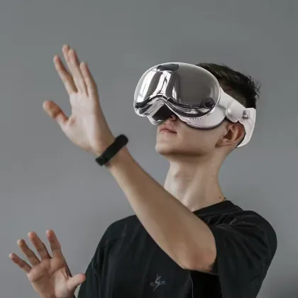 2024 Upgrade Transparent TPU Protective Cover for Apple Vision Pro: Durable Anti-Scratch Case for Headset and Glasses