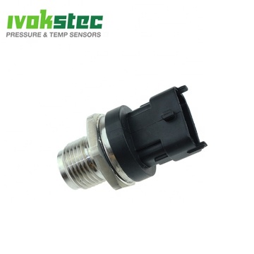 Common Fuel Rail Pressure Sensor for Bosch Kia Sorento I Hyundai 2.5 CRDi Mitsubishi 314004A010 0281002908" 

For a more concise title, you might consider:

"Fuel Rail Pressure Sensor for Kia Sorento Hyundai 2.5 CRDi Mitsubishi