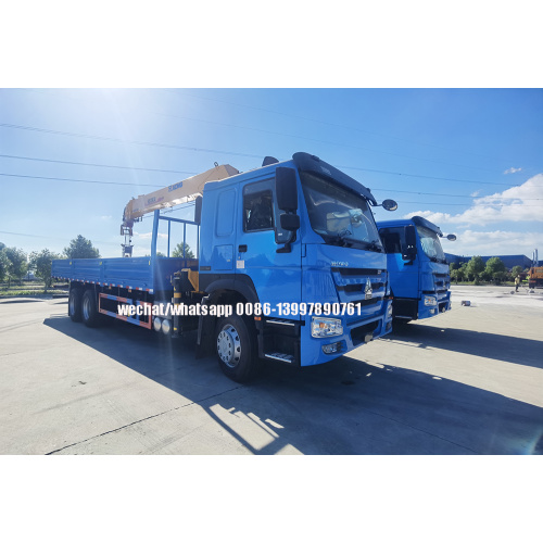 SINOTRUCK HOWO 6X4 Cargo Truck with XCMG 12T Telescopic Crane