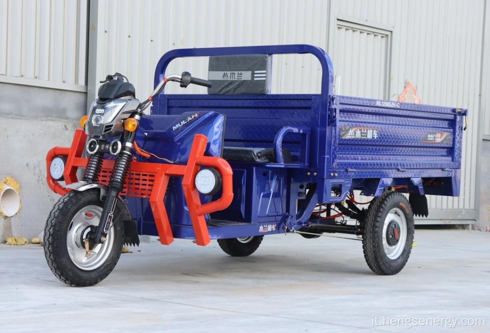 Camion elettrico per merci di tutto il mondo