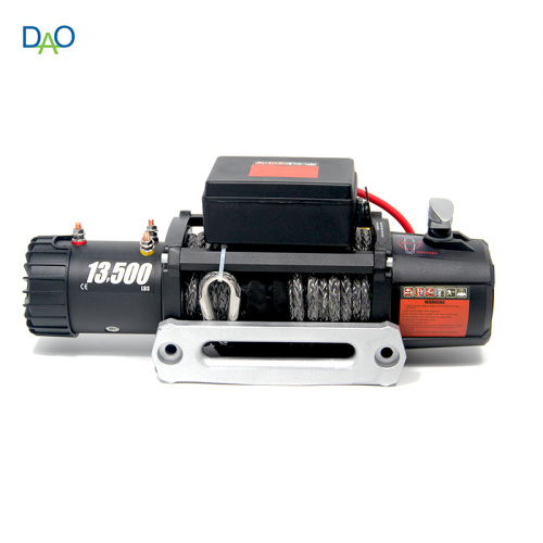 OEM de meilleure qualité 12V / 24V 13500lbs Corde Winch