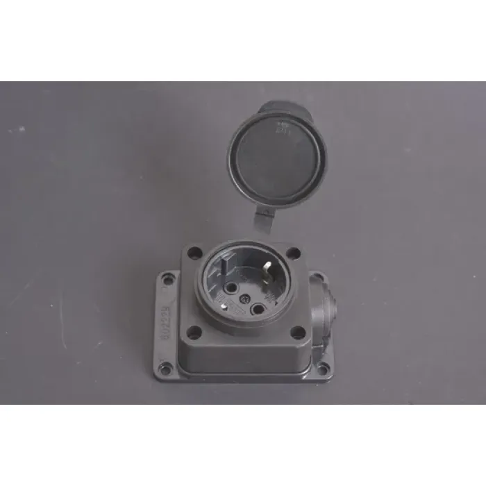 Soket Tahan Air 32A 380V dengan Penutup (P6610EA)