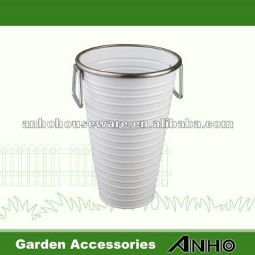 metal flower bucket