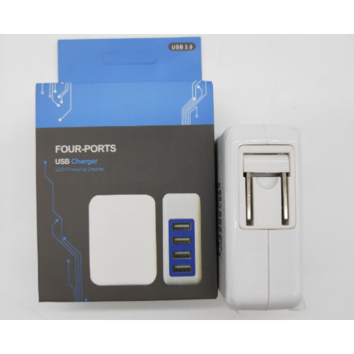 Cargador blanco USB de 4 puertos 15.5W