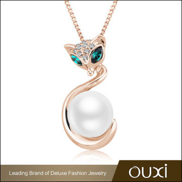 Fashion trendy 18k gold lady jewelry cute fox shape with emerald marquise 18k gold pendant pearl necklace