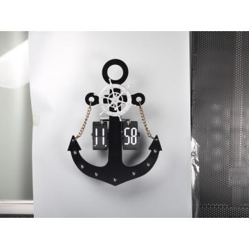 Anchor&#39;s Ship Flip Clock sulla scrivania