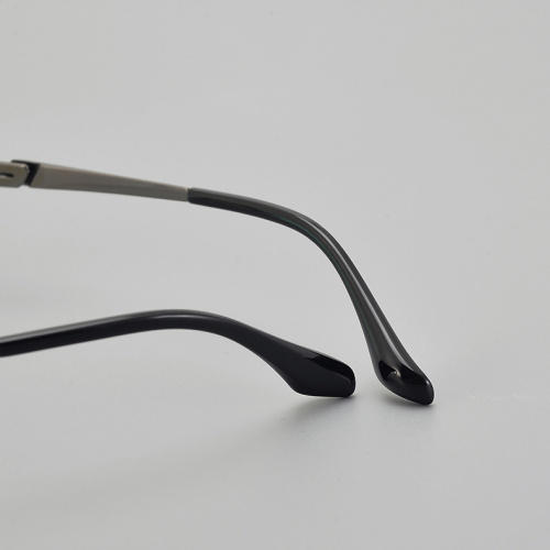 China Comfortable Titanium Opitcal Frame Factory