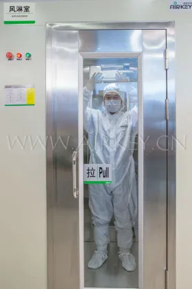 Portable clean room air shower manufacturer