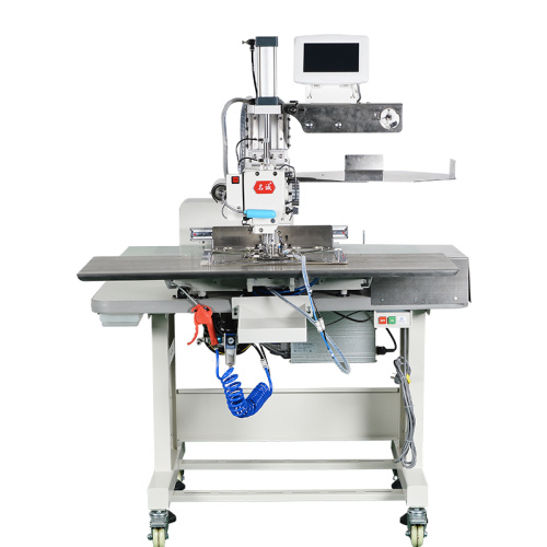 Computerized cross bottom automatic sewing machine