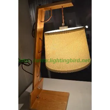 The latest wood table lamp /light for kids\' study