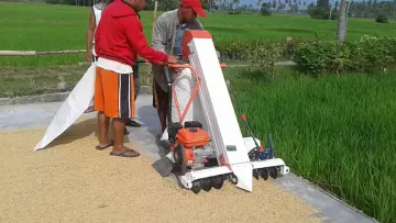 Coffee Bean Packaging Machine / Mobile Grain Collecting Bagger Machine/ Grain Bagging Machine