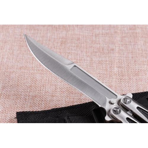 Coltello multiuso stile farfalla