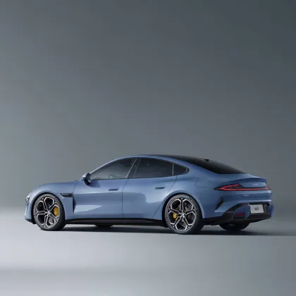 Xiaomi SU7 Electric Car 210 km/h 5-seater Car