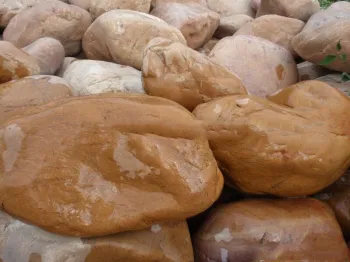 Cheap price yellow big size pebble stone for garden