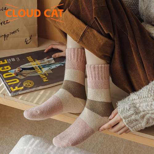 Мягкие женские хлопковые носки пастельных тонов до щиколотки