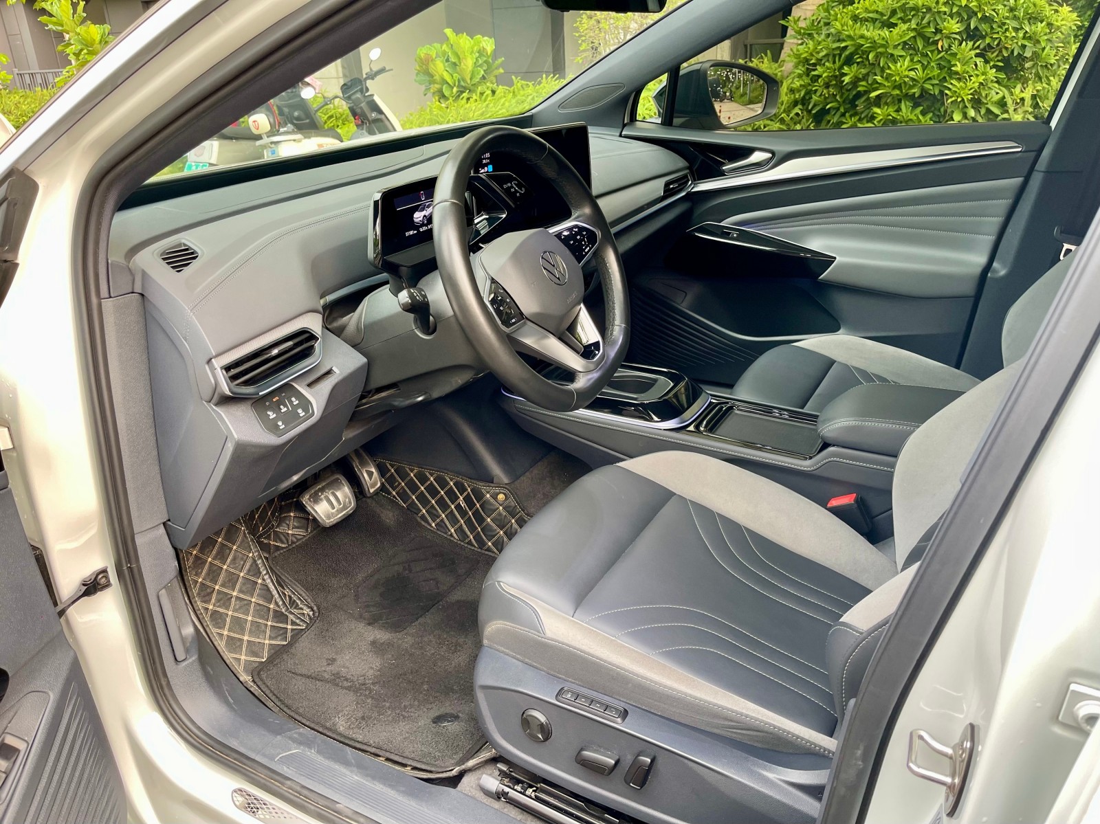 Used Volkswagen ID 4 CROZZ PRO Edition 2022