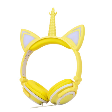 Novos fones de ouvido com fio de desenho animado Glowing Cat Unicorn