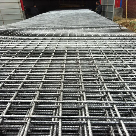 China Factory Galvanized Welded Wire Mesh for Rabbit Cages