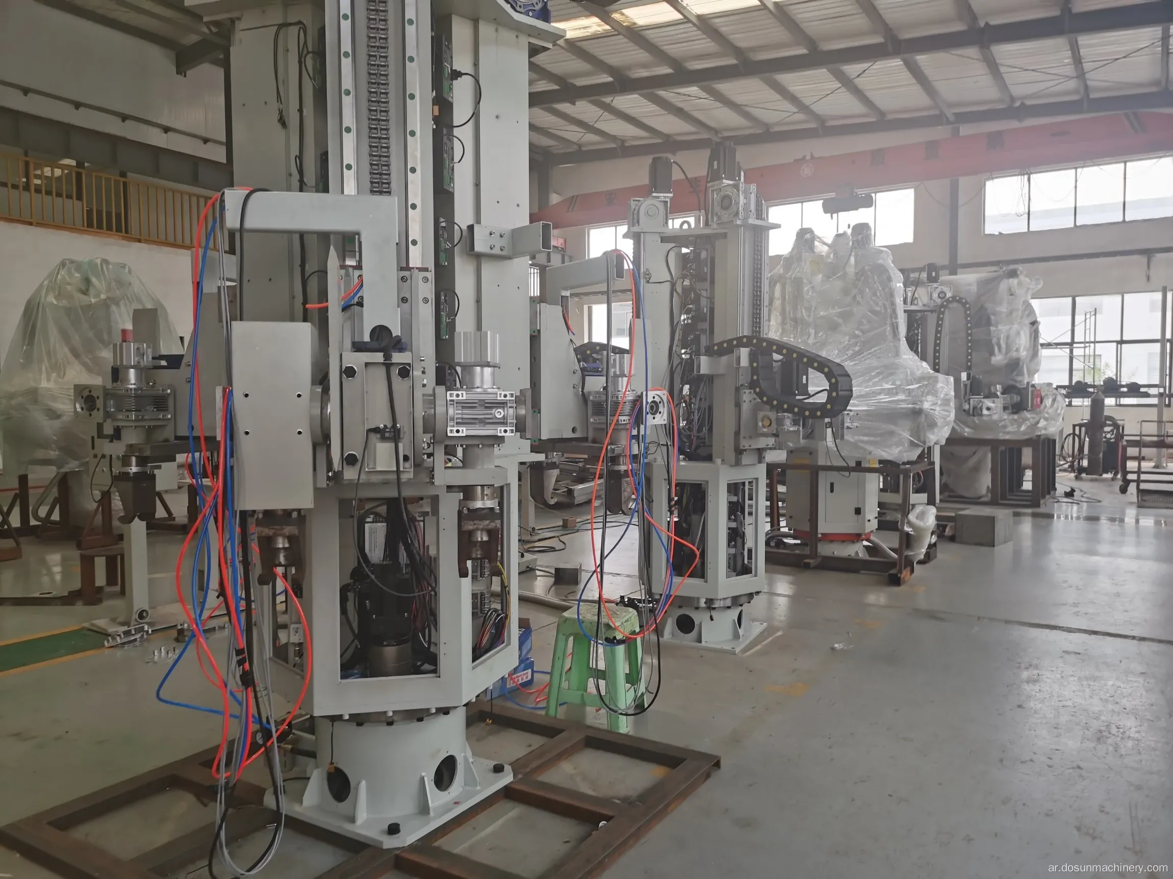 Dongsheng Investment Corthing 3/4 Arms Robot Monvorulator مع ISO9001