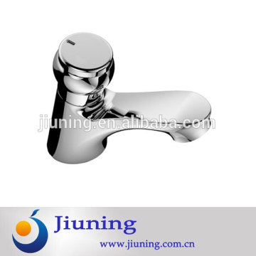 UPC Kitchen faucet