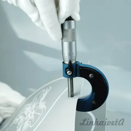 Linhaivet Airbrush Tattoo Template Book: 13 Stencil Designs for Airbrush Tattoos