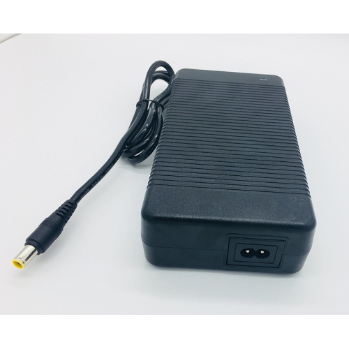 Adaptador de energia AC para CC 24VDC 8.33A 200W