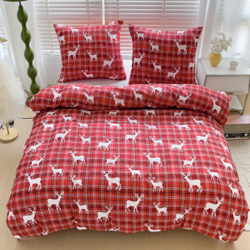 Wholesale Christmas Custom Quilts King Queen Size Quilt Cover Bedding Sets With Pillow Case" 

A suitable title based on this keyword could be:

"Christmas Custom Quilt Covers & Bedding Sets - King & Queen Sizes