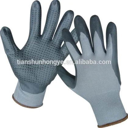 Nitrile grip gloves
